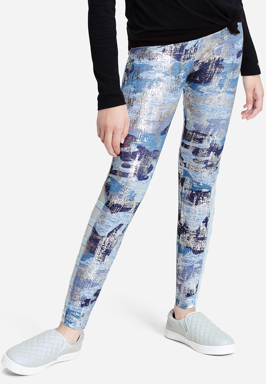 Foil camo mesh lattice leggings